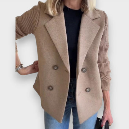 Amora | Elegant Cardigan with Sleeves