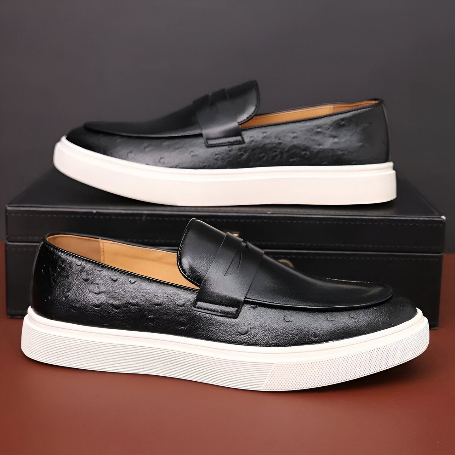 Mężczyzna | Mokasyny Skórzane | Model Slip-On | Gruba Podeszwa Antypoślizgowa | Styl Casual i Elegancki