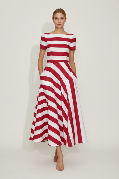Striped Maxi Dress with Flowing Silhouette and Relaxed Fit