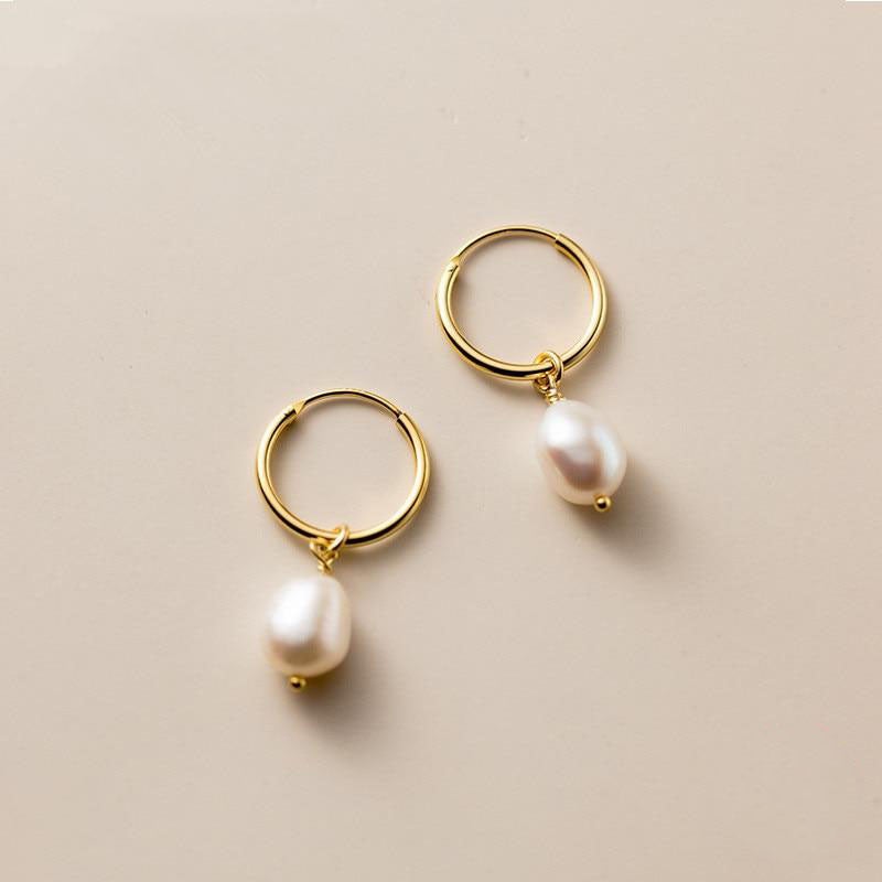 Orecchini di perle Isabel - - allthingspearl Animal&nature AV5&6 AV7 AV7+W AV7+W+AUG23 AV7+W+AUG23+SEP23 Best-SellingQ322 BestsellingQ123 BestsellingQ422 Drop earrings EverydayEssentials gold highquality Holiday Edit Hoops HYPOALLERGENIC isabel jewelry mge Minimal MINIMALISTIC Nature new_for_google newarrivalsoctober orecchini orecchini perle Pearl perle pink price29 Small&Simple Special&Wedding Specialoccasionjewelry ThoughtfulGifts - Concept Palermo