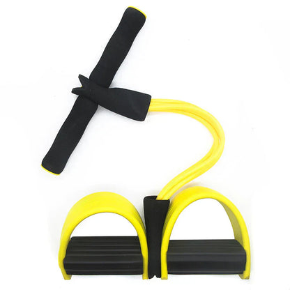 Gelbes Fitness-Widerstandsband mit Pedalen und Griffen, ideal für Heimtraining und Muskelaufbau.