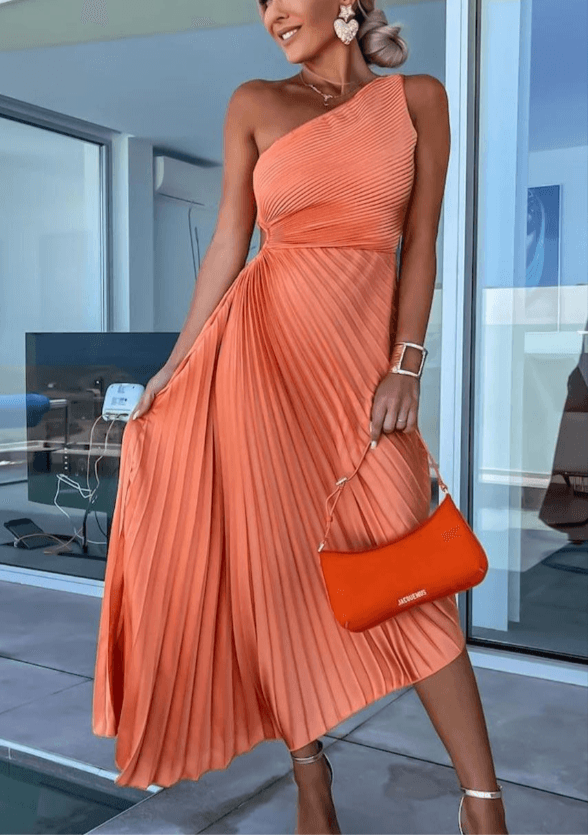Yasmine – Robe midi asymétrique à une épaule avec plis femme