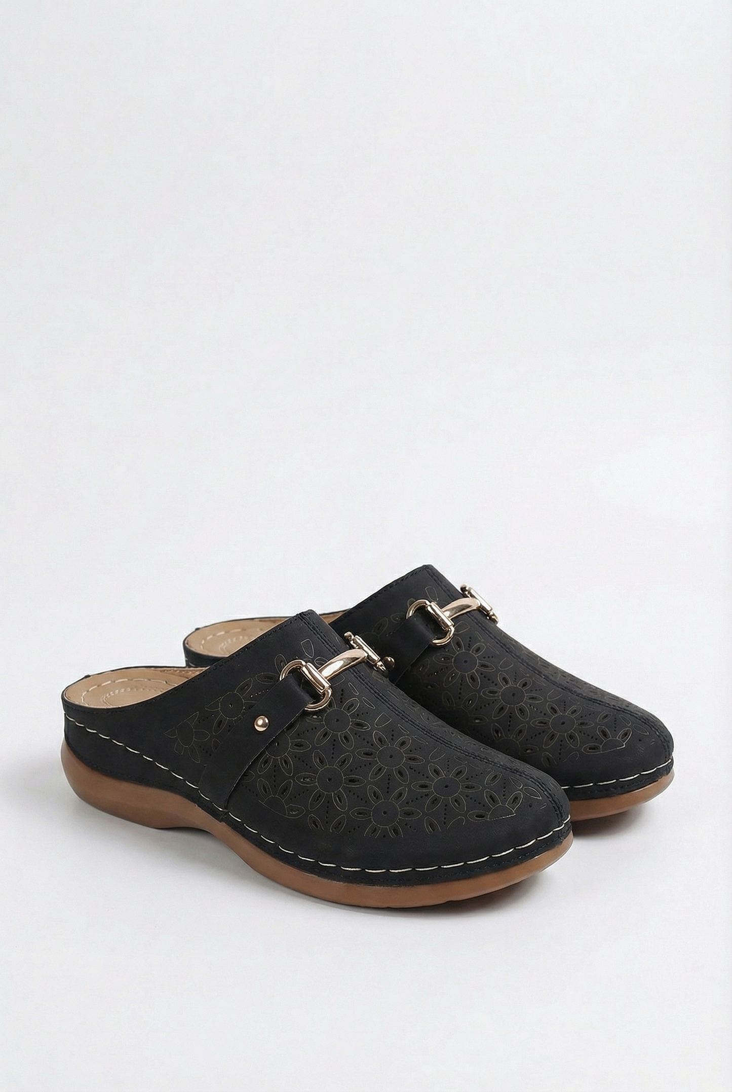 Women Lightweight Outdoor Slippers - Comfortable Design for Summer