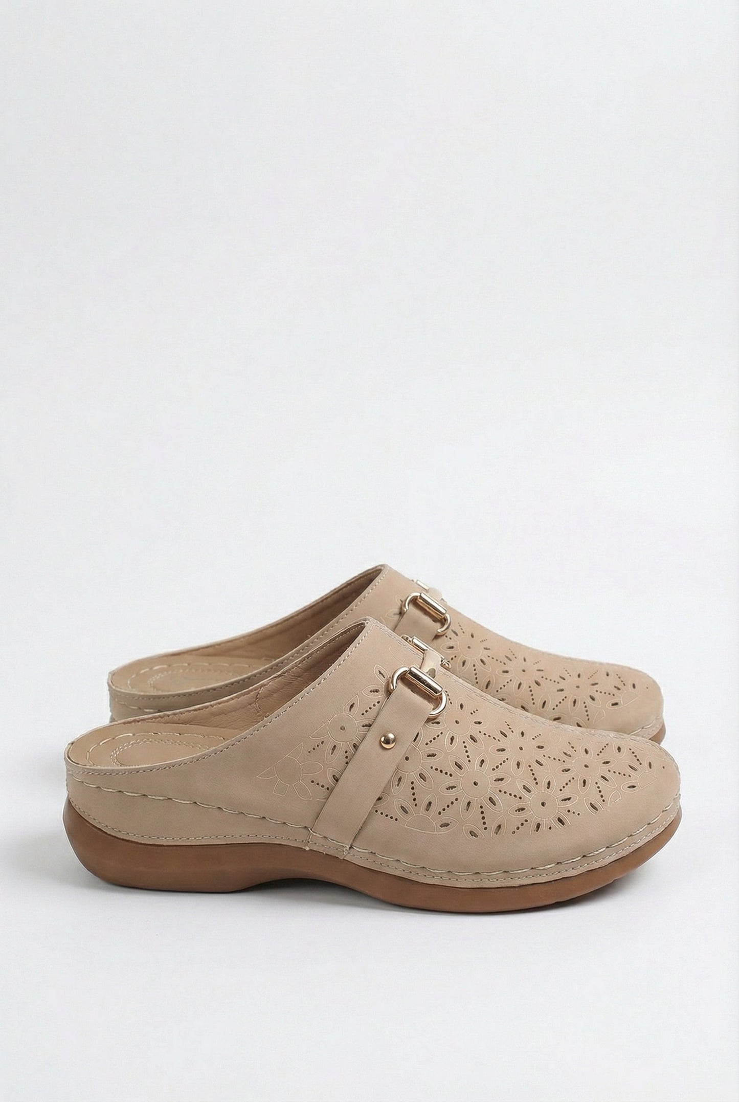 Women Lightweight Outdoor Slippers - Comfortable Design for Summer