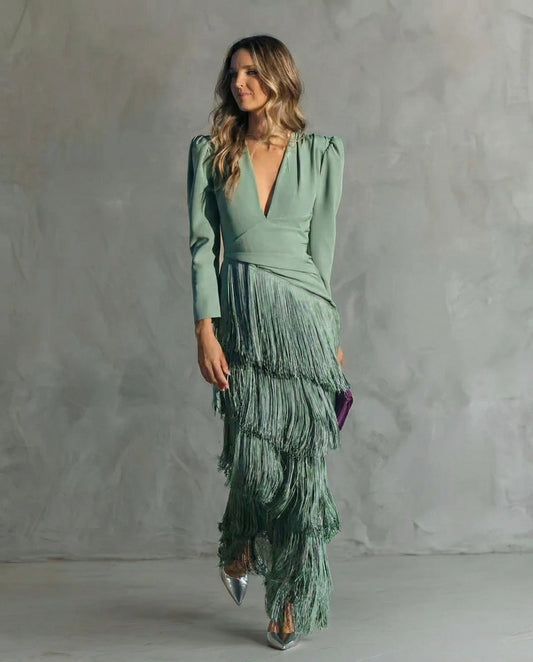 Clara™ | Elegante vestido midi con mangas de flecos