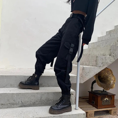 Hoch geschnittene Hose – Cargo-Hose im Utility-Stil für Damen