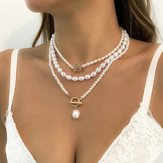 Colar Elegante de Pérolas