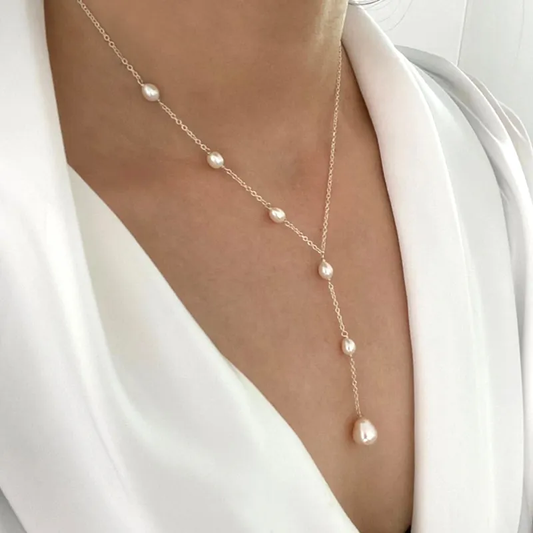 Collier à Pendentif en Perles Vintage