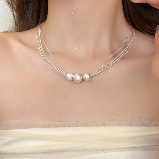 Elegante laagketting met witte parels