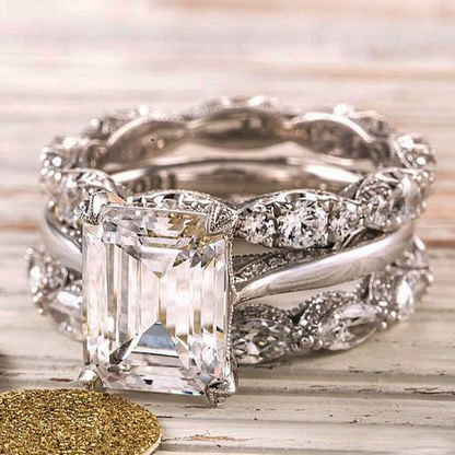 Anel Vintage em Prata com Camadas Brilhantes