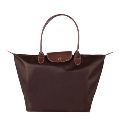 Elegante Handtasche mit Goldakzenten für jeden Tag