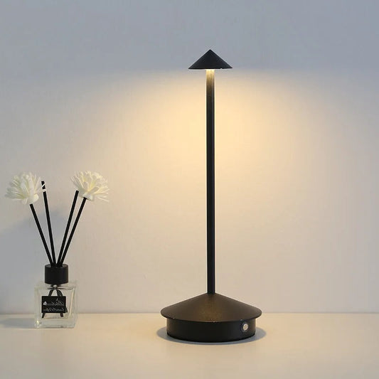 Kabellose LED Tischlampe mit Touch-Steuerung und dimmbaren Lichtmodi