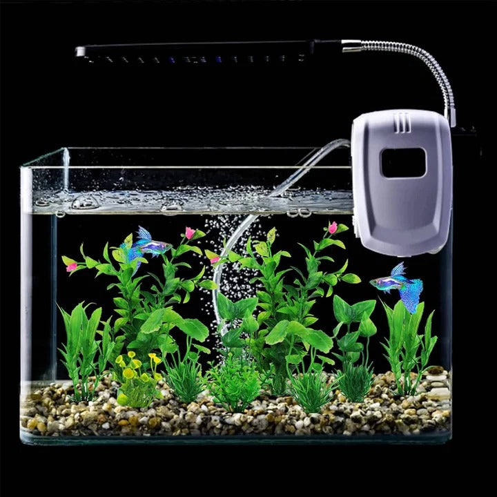 Aquarium Décor: Set of 10 Realistic Artificial Plants