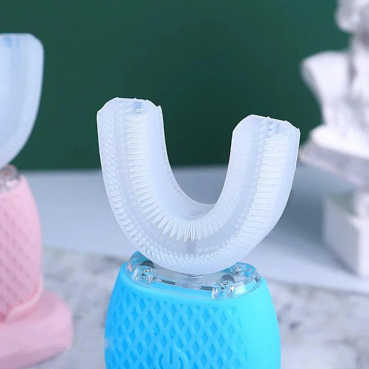 Smart Sonic Tooth Cleaner with Stain-Fighting Light