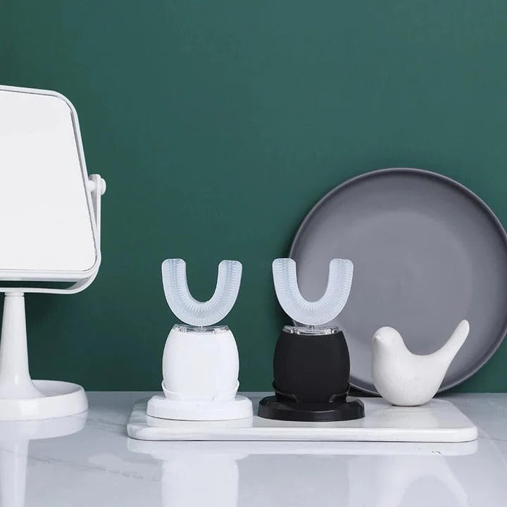 Smart Sonic Tooth Cleaner with Stain-Fighting Light