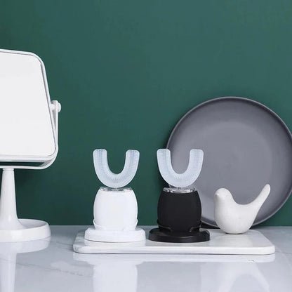 Smart Sonic Tooth Cleaner with Stain-Fighting Light