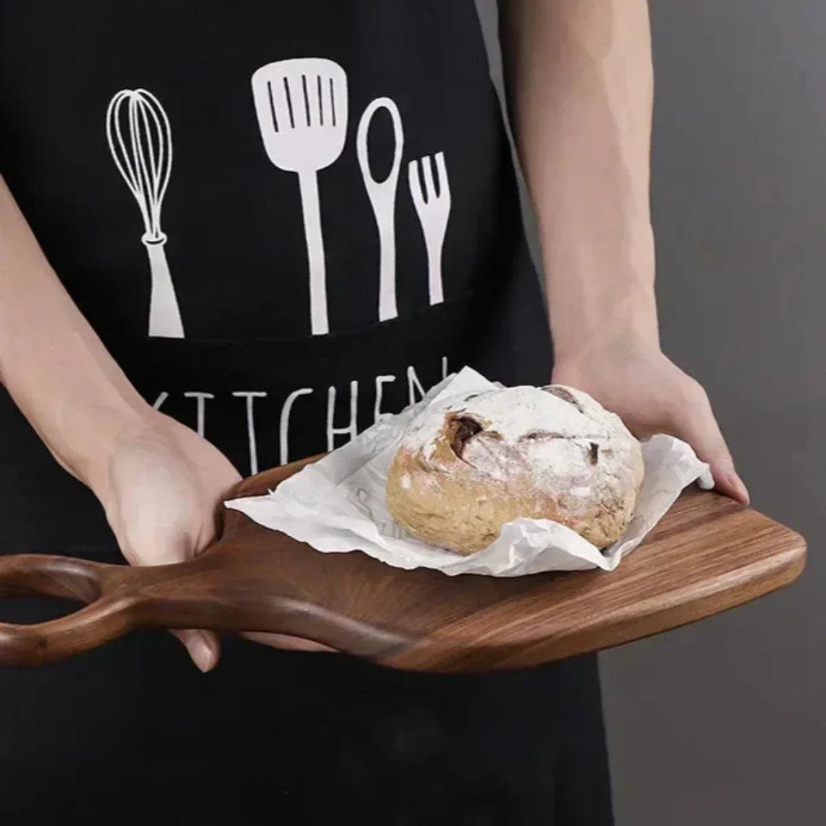 Lignara Zoë | Walnussholz Servierbrett mit Aufhängeloch