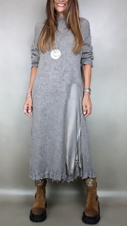 Lyrin | Sophisticated Dress for Timeless Elegance