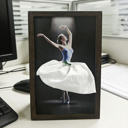 CarveGrace™ | Handgemaakt massief walnoothouten tissuehouder met balletdanseres