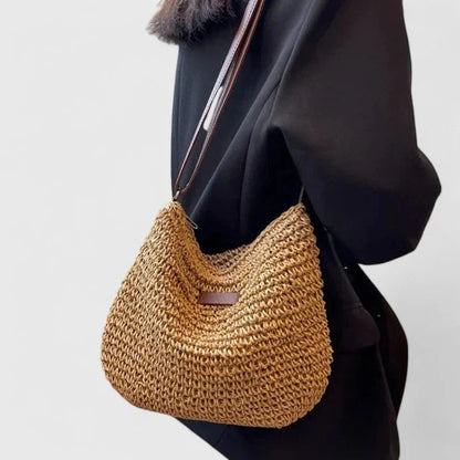 Jatha | Geflochtene Schultertasche in natürlicher Optik