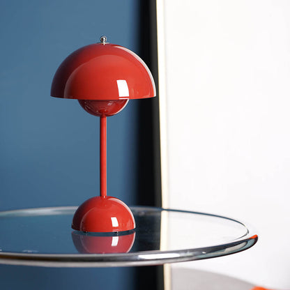 Trådløs Sengelampe med LED – Stilrent Design og Blødt Lys