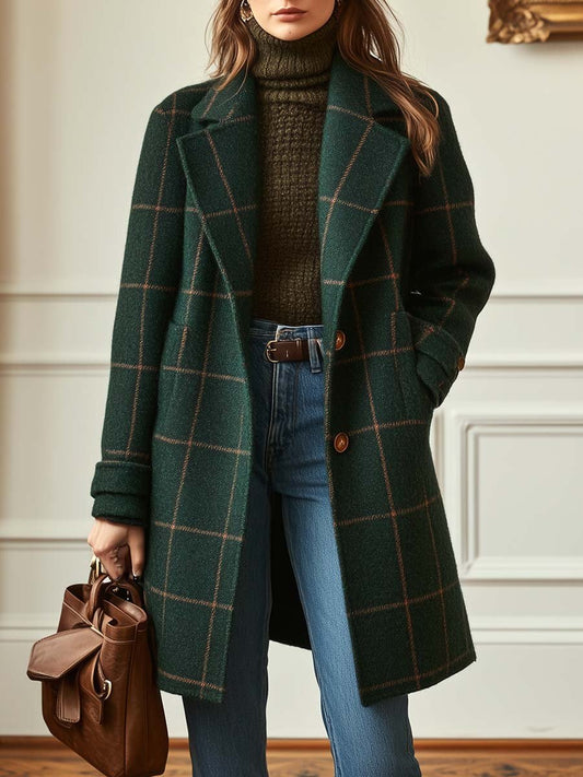 Klara | Elegancki płaszcz w kratę z klasycznym kołnierzem