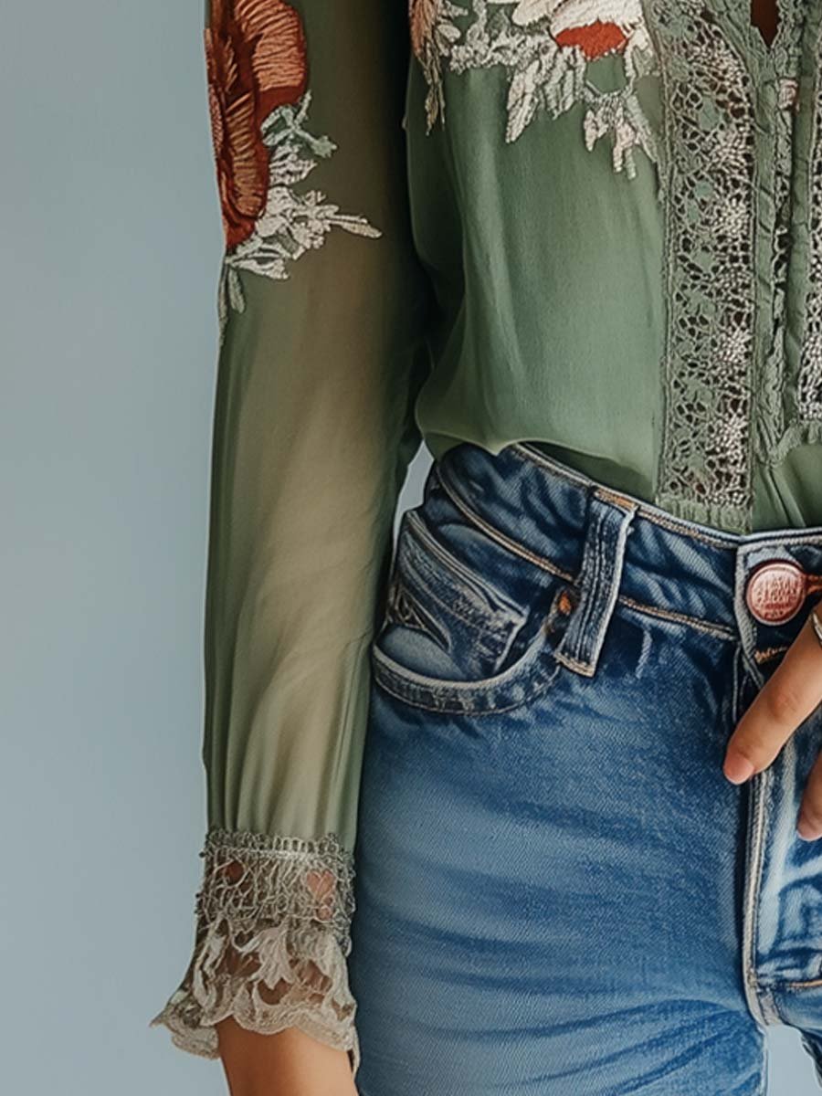 BOHEMIAN | Spitzenbluse mit Blumenmuster