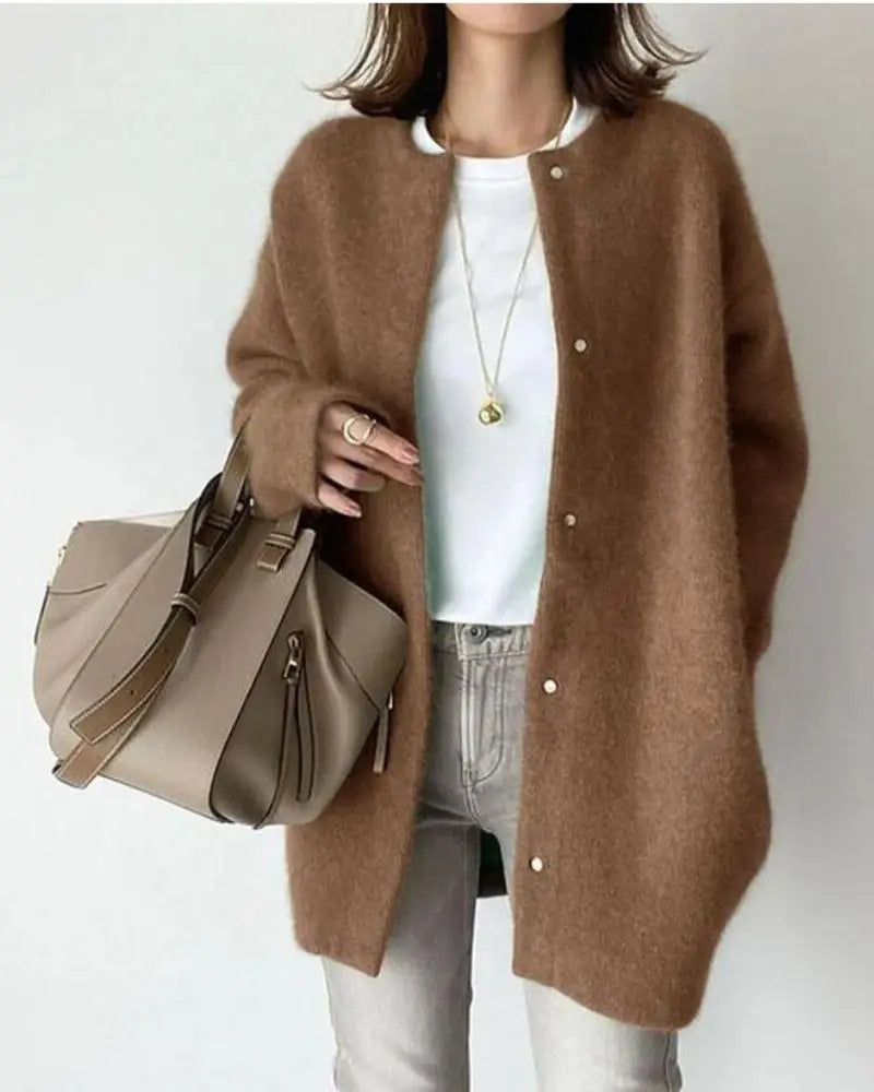 Women’s Wool Cardigan – Stylish Lightweight Warm Layer for Everyday Wear