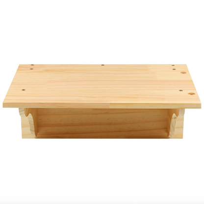 katzen-kletterwand-holz-wandplattform-frontansicht-produktfoto