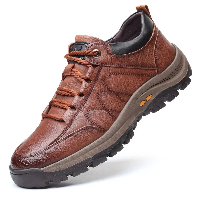 Chaussures orthopédiques en cuir faites à la main pour hommes