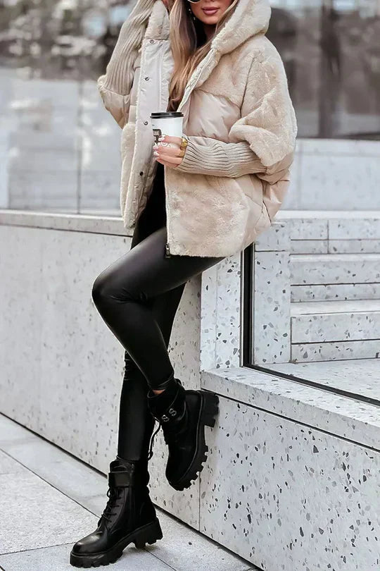 Luna - Moderne Dames Jas met Pluche Faux Fur en Ribgebreide Mouwen