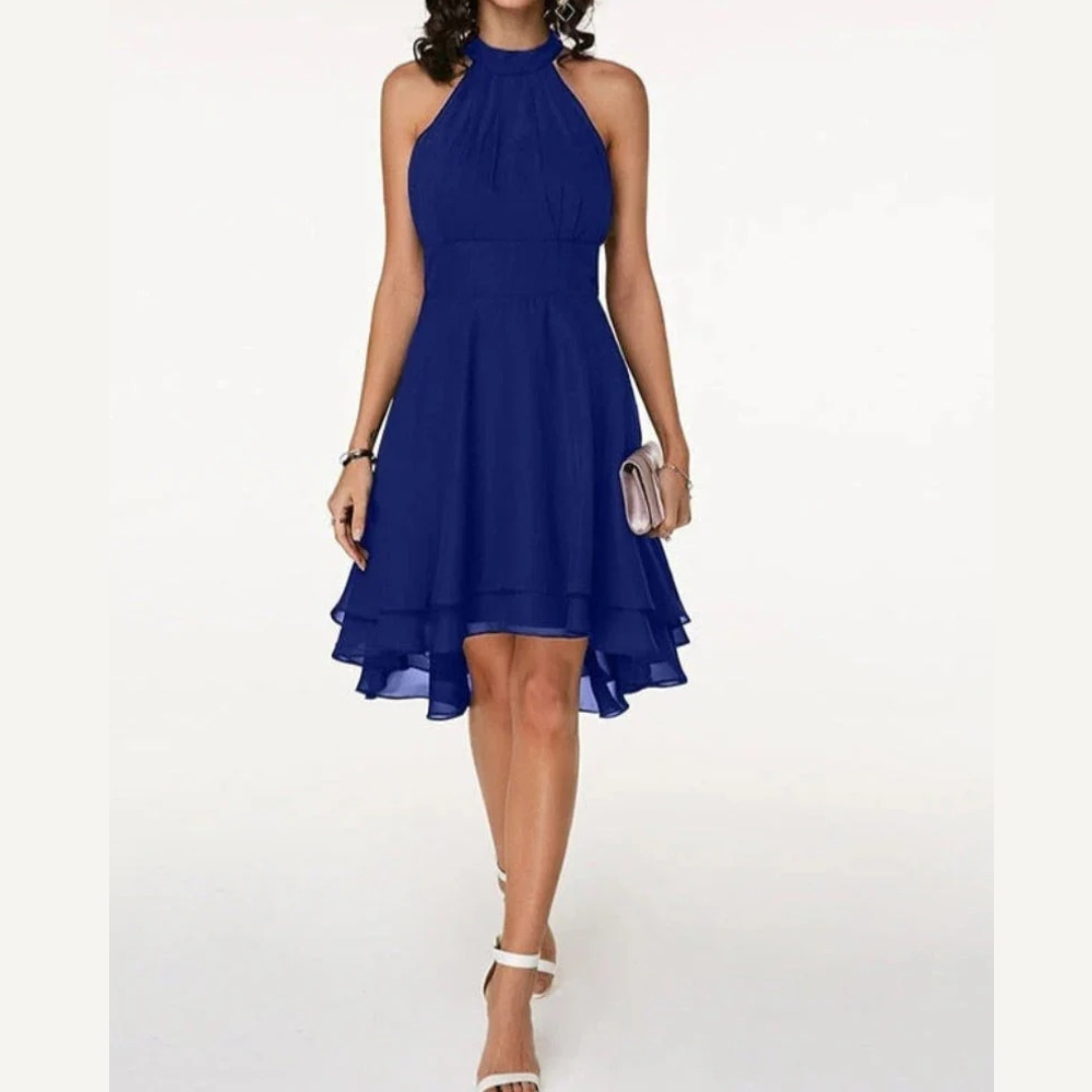 Kurzes Damenkleid – Stilvolles ärmelloses Kleid mit Gerüschtem Saum