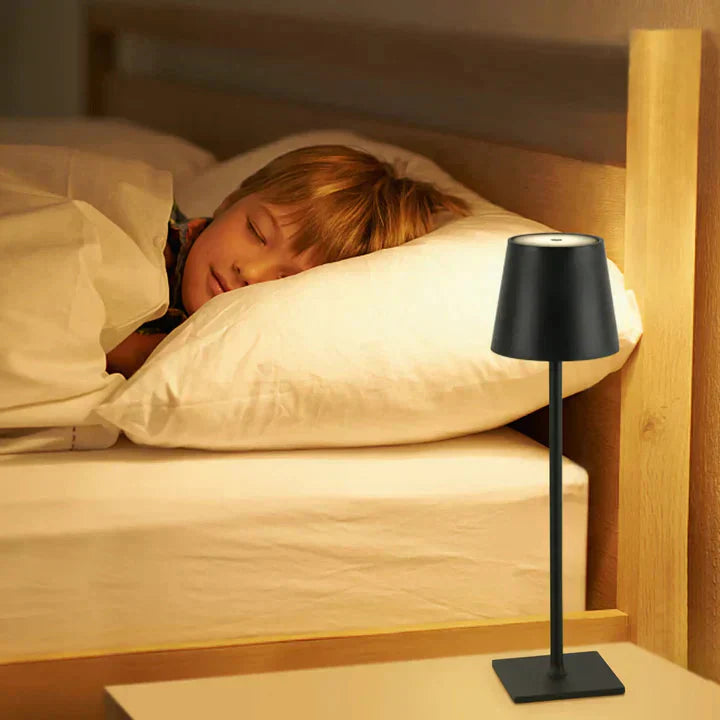 Kabellose LED-Tischlampe mit Touch-Dimmer – ohne Kabel, pure Atmosphäre Zorenza