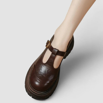 Lorraine | Damen Sandalen mit T-Riemen und Plateau