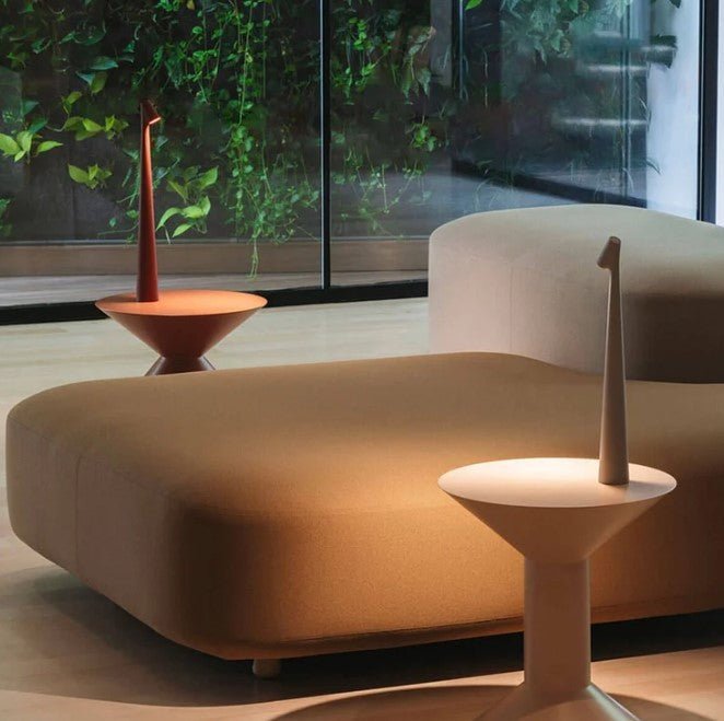 LuminaVista™ I Portable Table Lamp