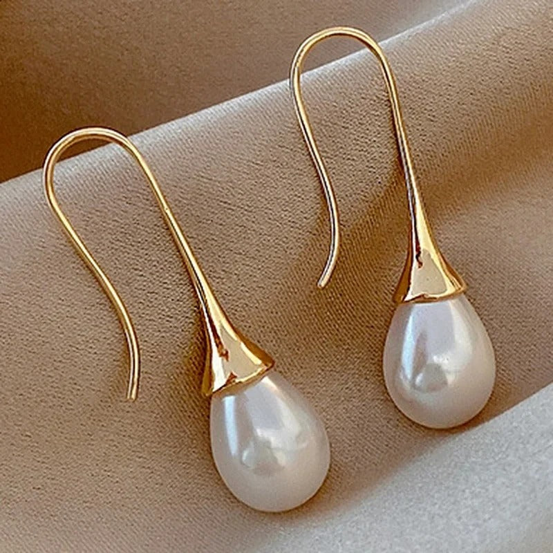 Boucles d'oreilles en perles classiques d'Hélène