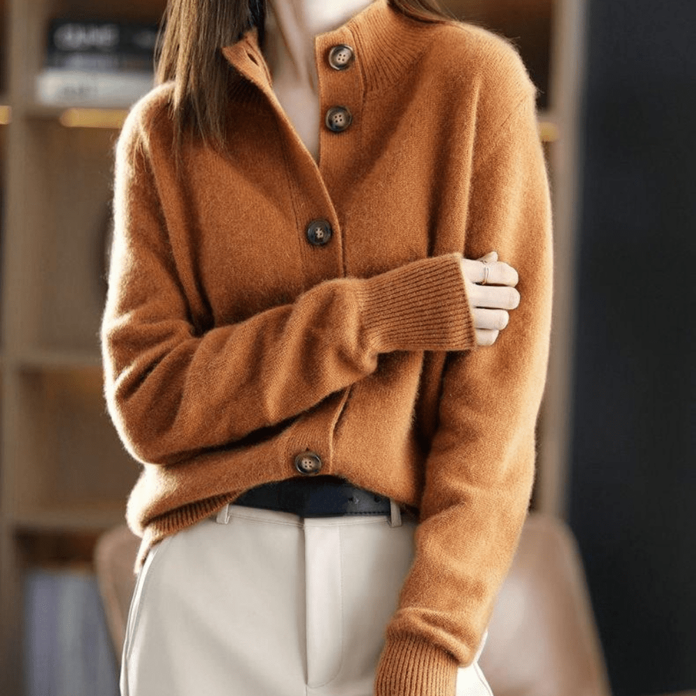 Women’s Luxury Elegant Cardigan – Soft Warm Knit Vest Chic Comfortable Layering Piece