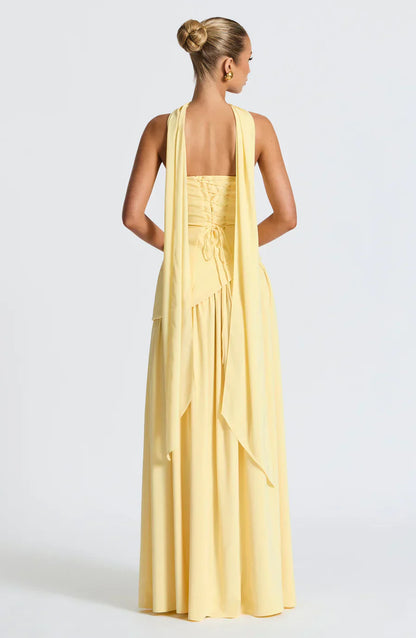 VESTIDO LARGO ASIMÉTRICO CUELLO HALTER - Veska 