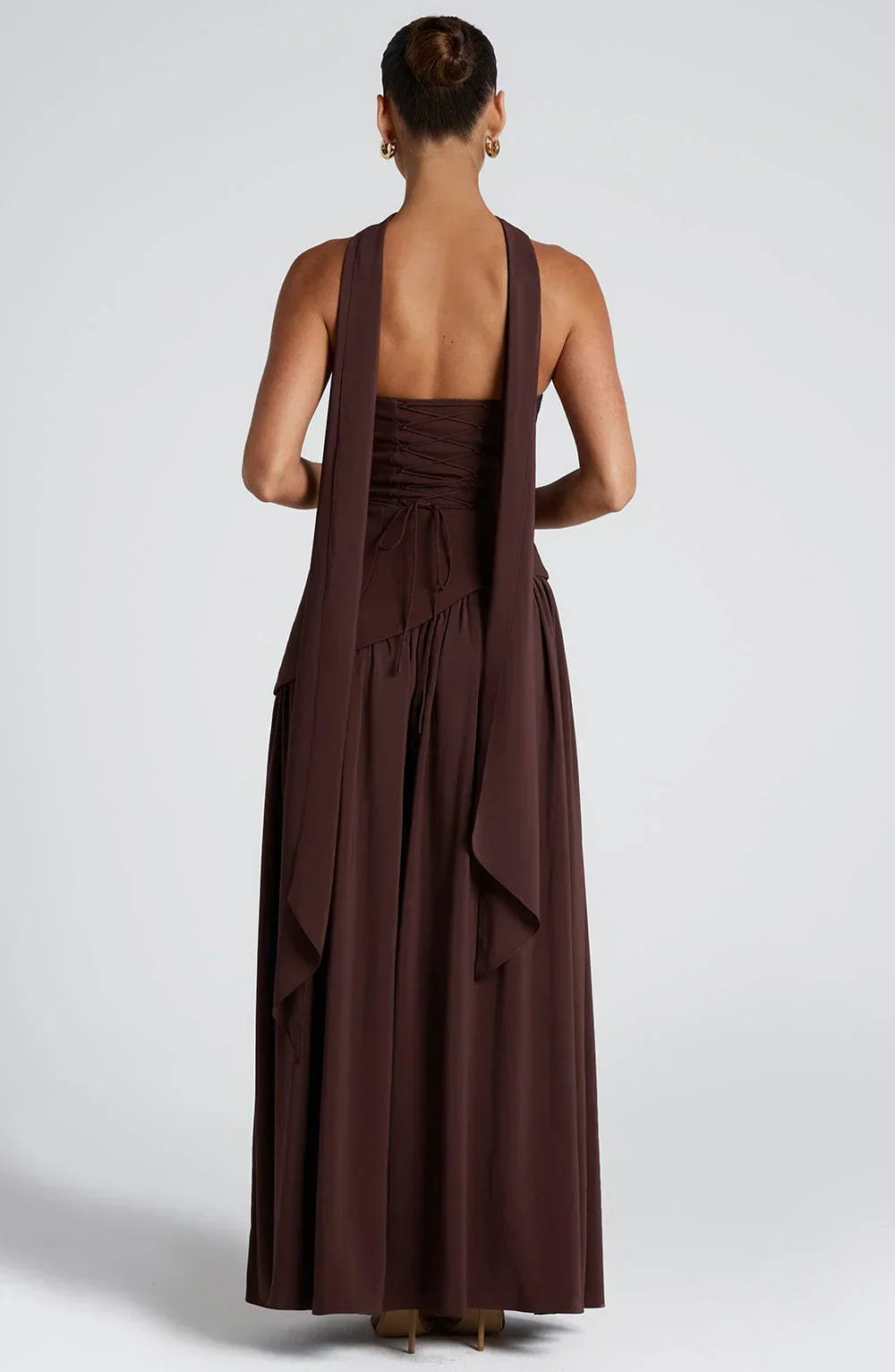 VESTIDO LARGO ASIMÉTRICO CUELLO HALTER - Veska 