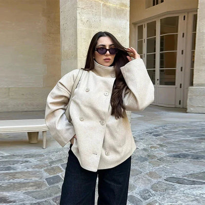 Women's short coat with buttons and stand-up collar
