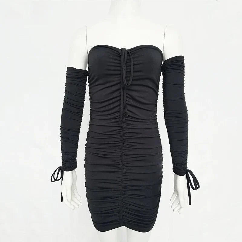 Jana - přiléhavé šaty s dlouhými rukávy a řasením