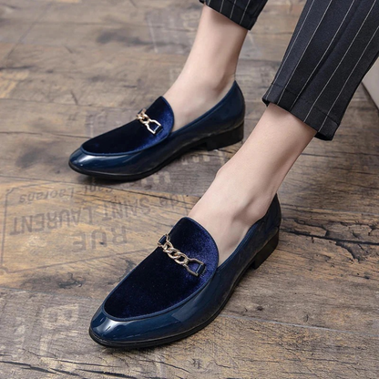 Martina | Damen Klassische Slip-On Loafer Kette