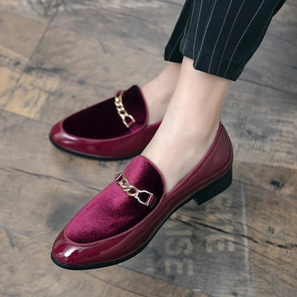 Martina | Damen Klassische Slip-On Loafer Kette