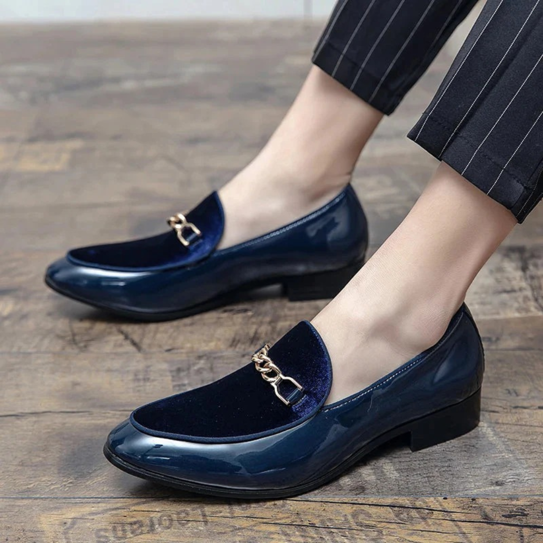 Martina | Damen Klassische Slip-On Loafer Kette