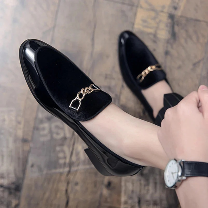 Martina | Damen Klassische Slip-On Loafer Kette