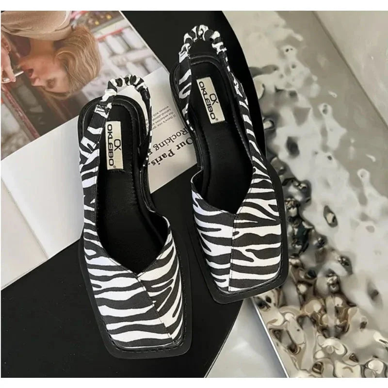 Scarpe basse slip-on in pelle da donna