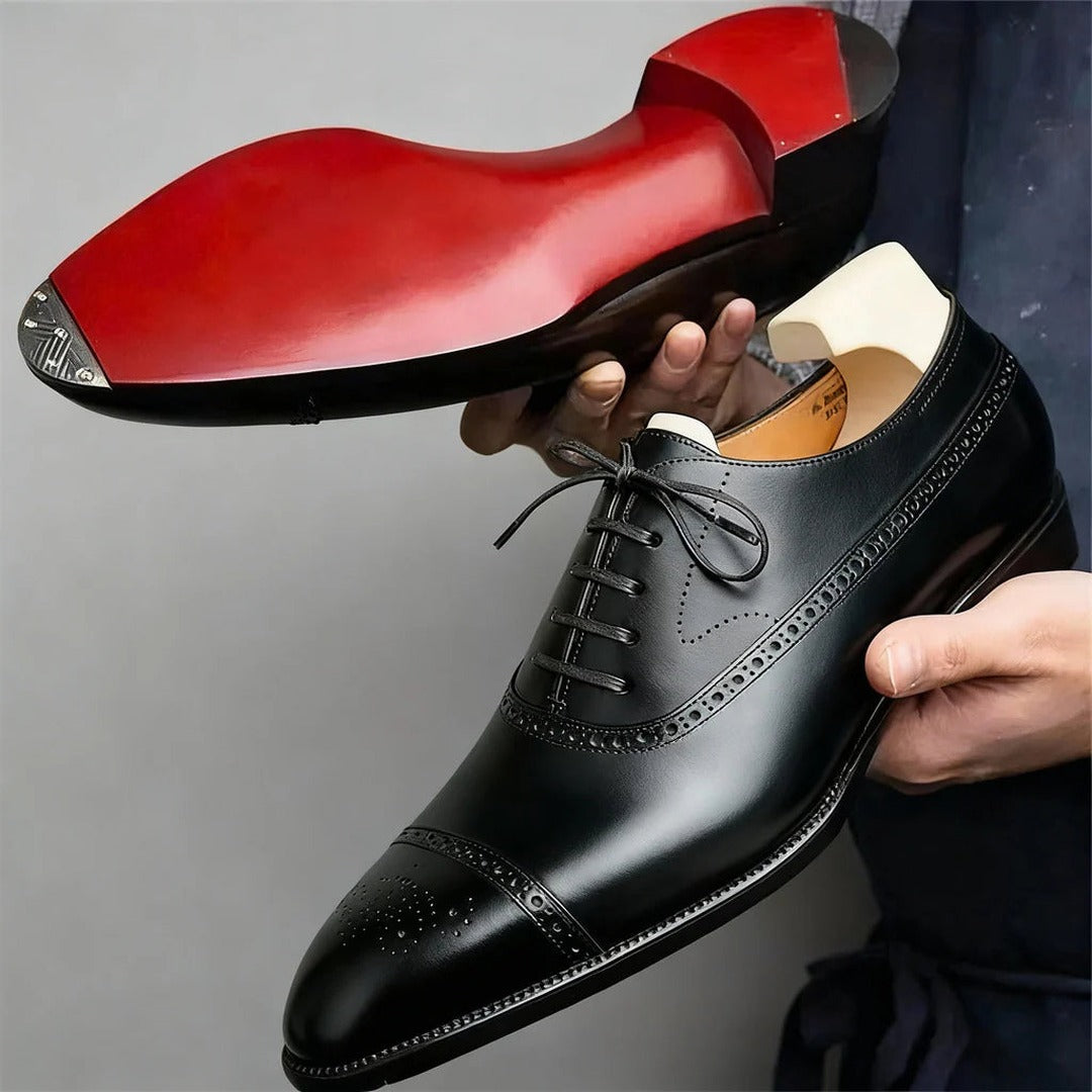 Men's Cap Toe Oxford Shoes with Brogue Perforation Detail and Lace Up Closure