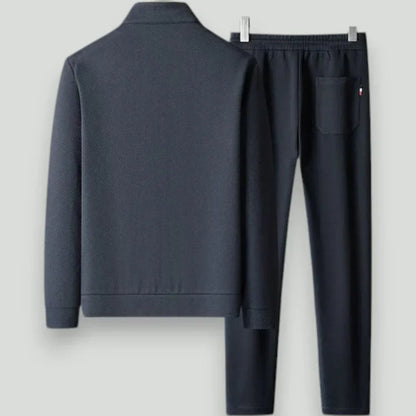Men’s Two-Piece Comfortable Tracksuit Slim Fit for Casual Wear and Active Training Lightweight Premium Material