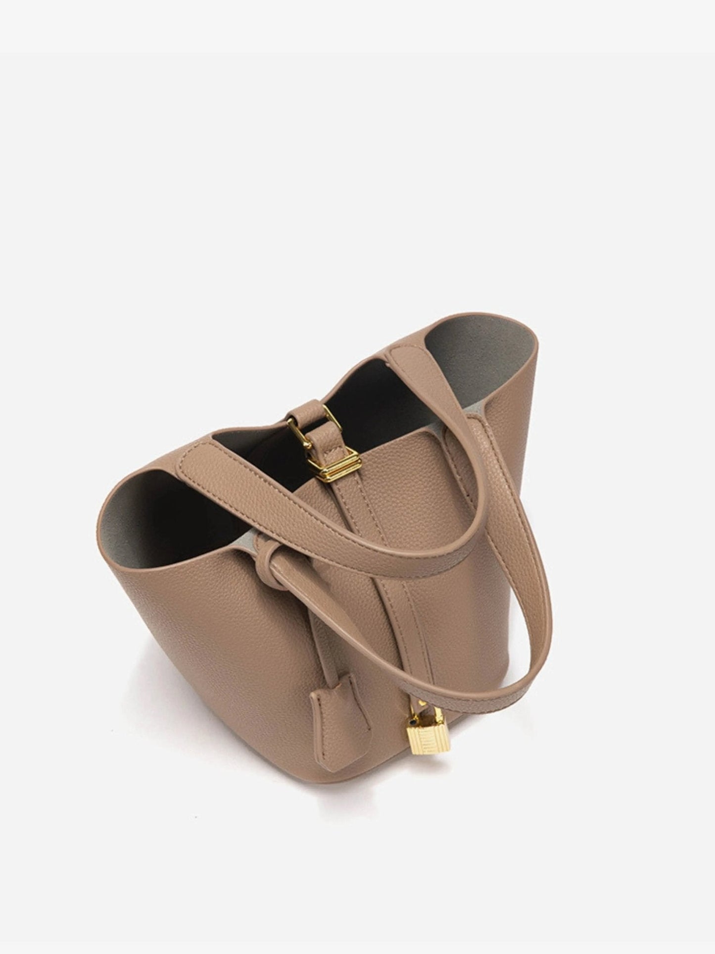 Jasmine | Textured Leather Lock Detail Tote Bag