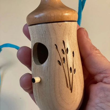 Hummingbird Nesting Box - Perfect Gift for Nature Enthusiasts